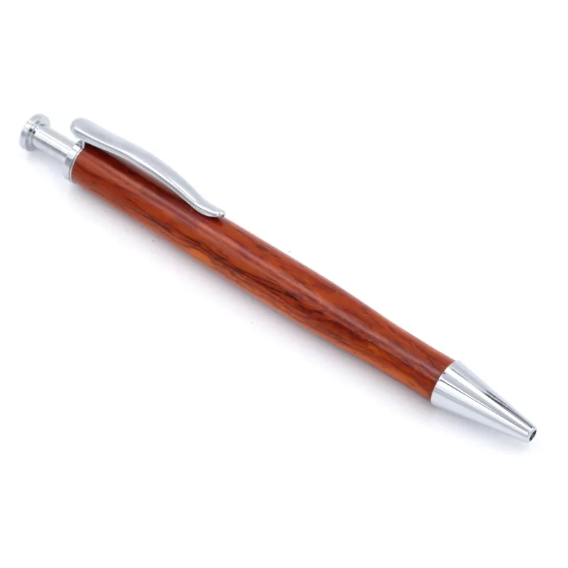 Stylo bille en bois de Cocobolo. Stylo bille en bois de Cocobolo.