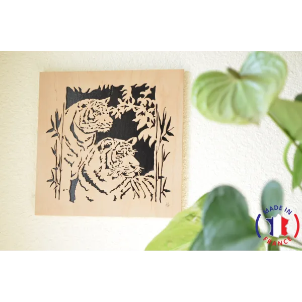 tableau en bois chantournés - tableau couple tigre