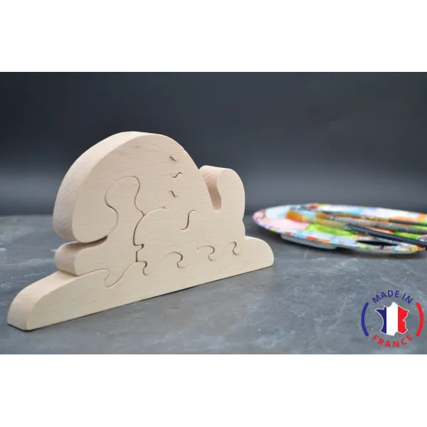 Whale puzzle to paint in wood