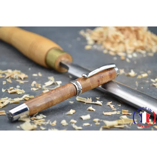 Very high-end roller pen with elm magnifying glass