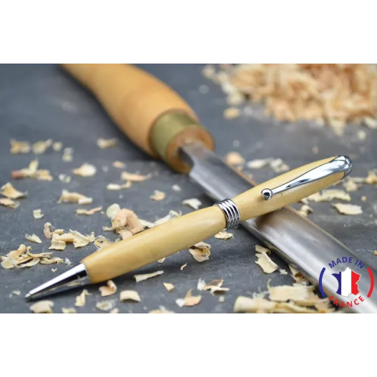 Boxwood ballpoint pen.