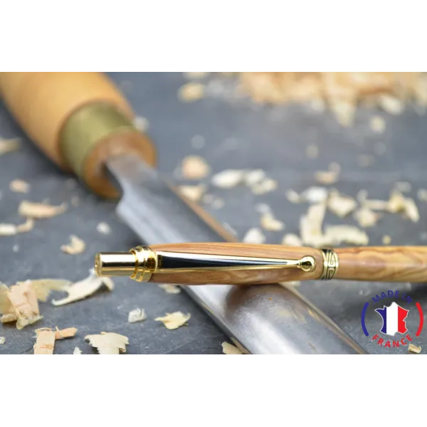 Olivier's wooden pencil holder pen