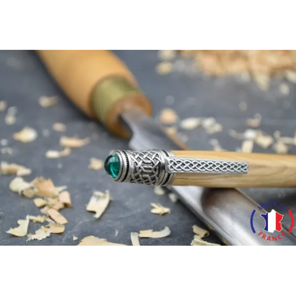 Stylo bille en pistachier