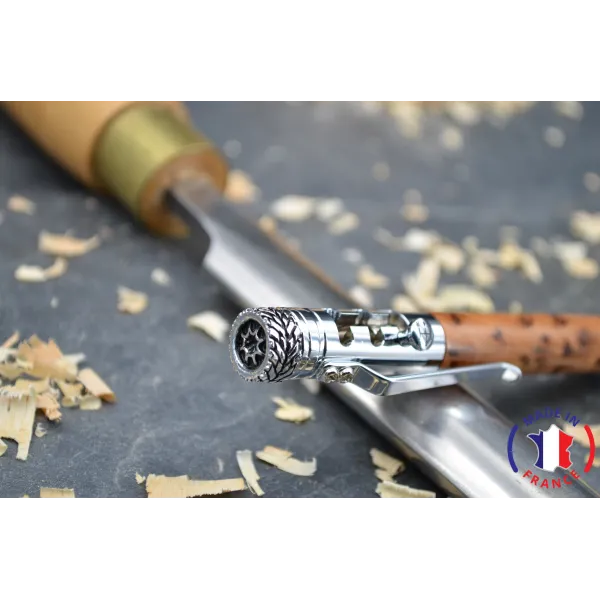 Thuya wooden ballpoint pen from Morocco.