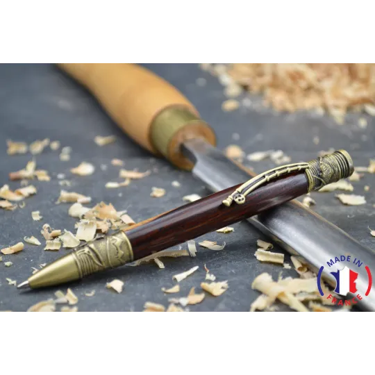 Ballpoint pen made of cocobolo wood and sapwood
