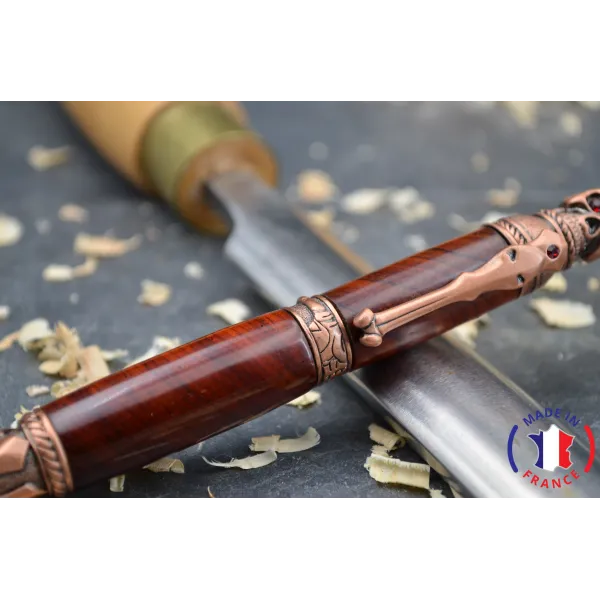 Stylo bois Skull en bois de violette.
