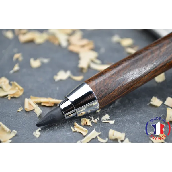 Stylo porte mine en bois de palissandre du Mexique.