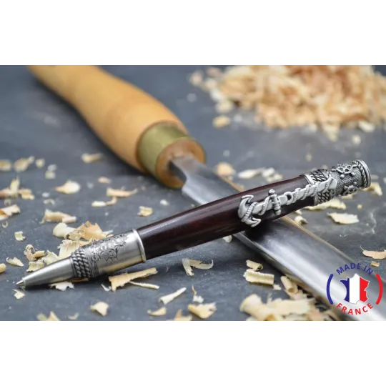Wooden pen from Ebène.