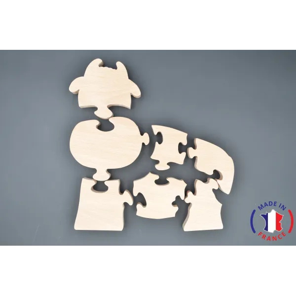 Cow puzzle to paint in wood