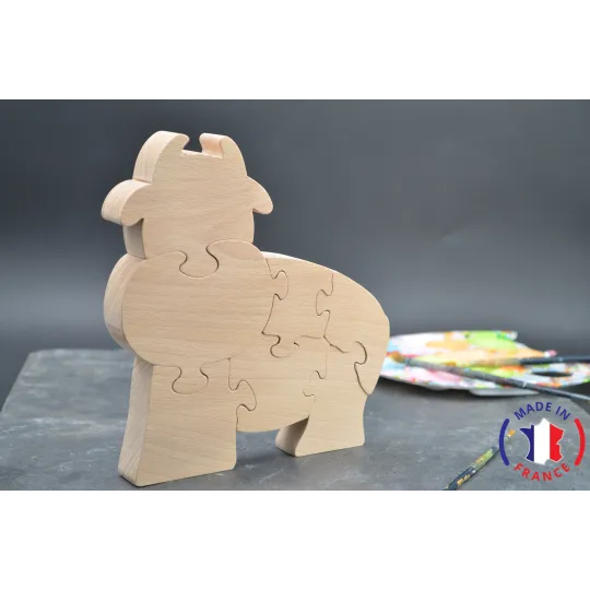 Cow puzzle to paint in wood