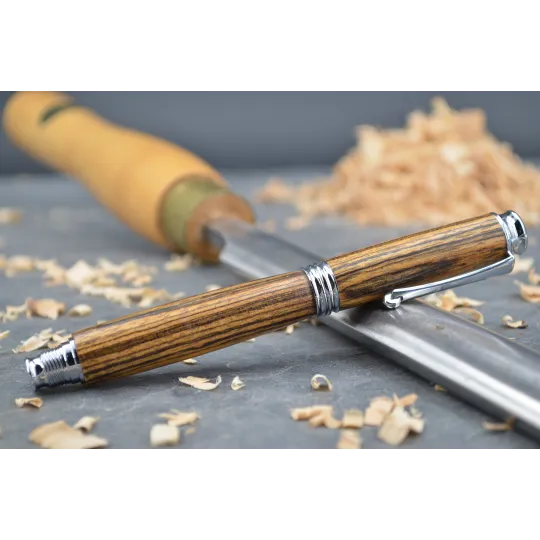 Julian wood pen in rosewood from Mexico