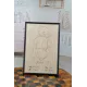 Tableau de bébé de naissance en fond bois bouleau finlandais