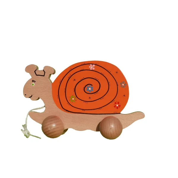 Wooden toy - Snail to shoot
