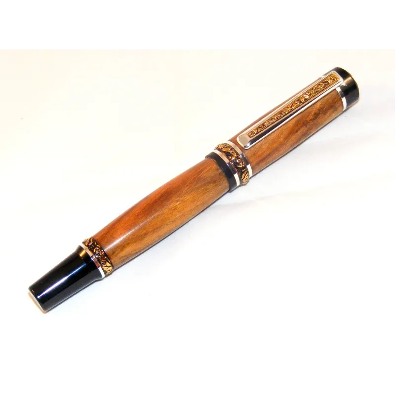 Stylo roller haut de gamme en pistachier Stylo roller haut de gamme en pistachier