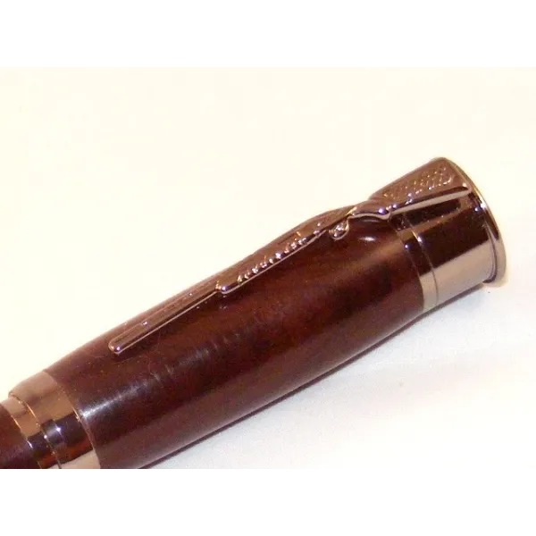 Stylo roller en palissandre violet de Madagascar