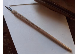 Turned beech pen holder — homage to James Joyce